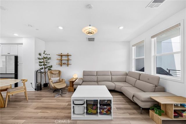 1649 W Lincoln Avenue 103, Anaheim, CA 92801