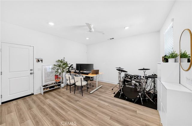 1649 W Lincoln Avenue 103, Anaheim, CA 92801