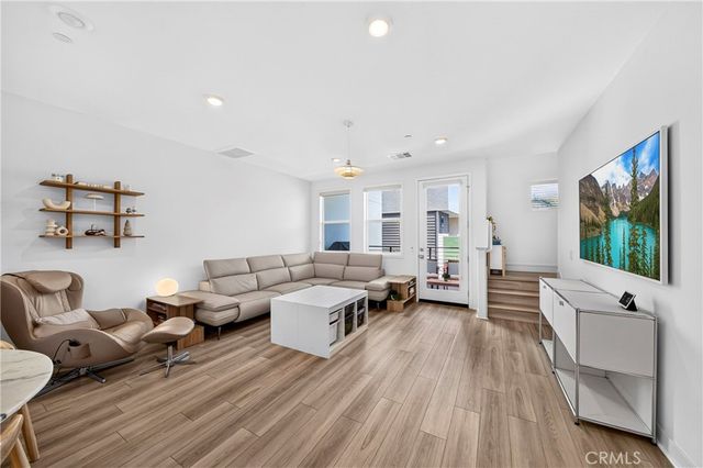 1649 W Lincoln Avenue 103, Anaheim, CA 92801