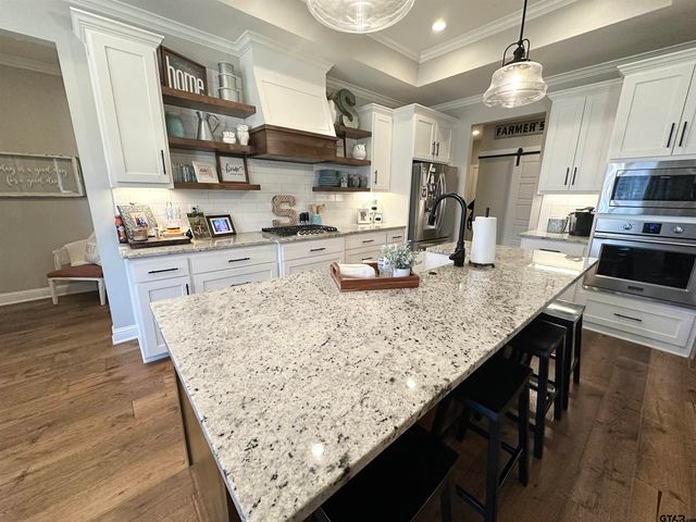 7334 TULE CREEK LN, Tyler, TX 75703