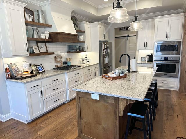 7334 TULE CREEK LN, Tyler, TX 75703