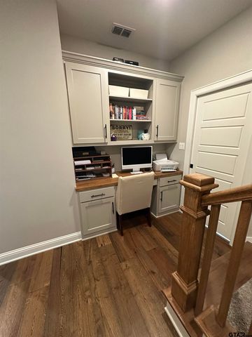 7334 TULE CREEK LN, Tyler, TX 75703