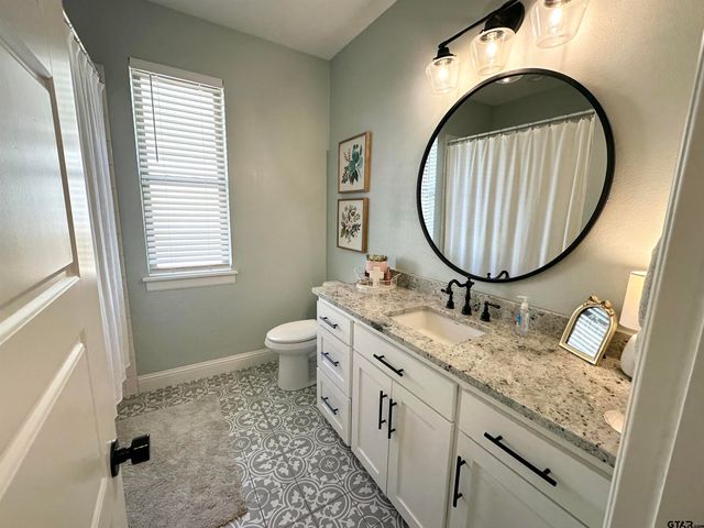 7334 TULE CREEK LN, Tyler, TX 75703