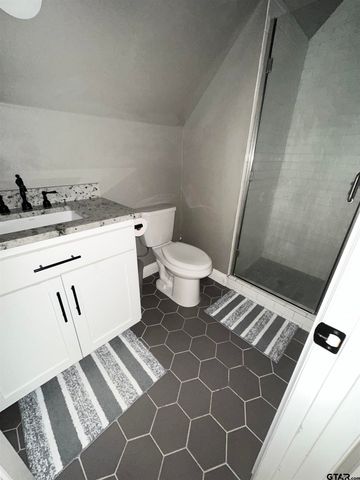 7334 TULE CREEK LN, Tyler, TX 75703