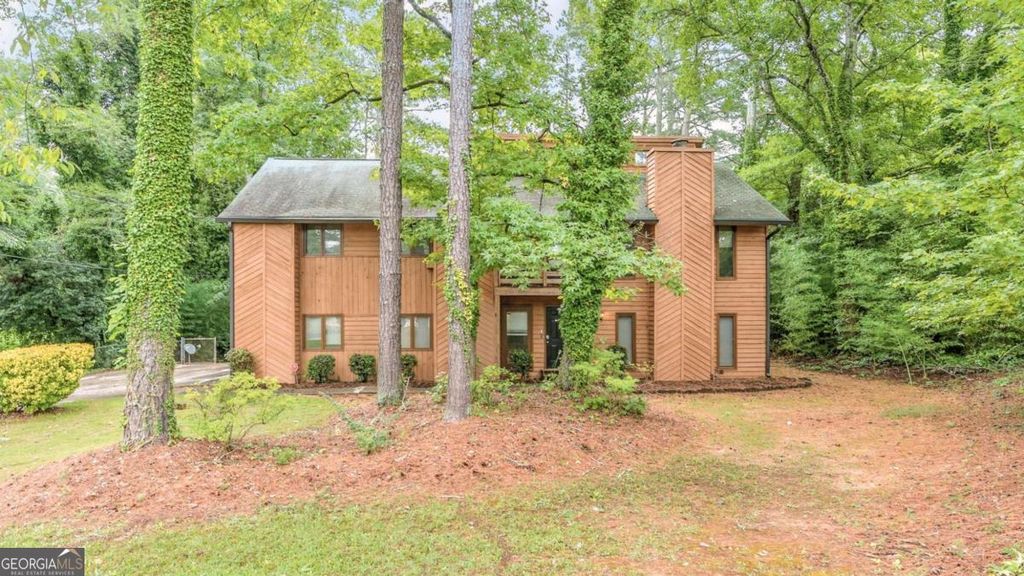 3896 Willow Ridge Court, Douglasville, GA 30135
