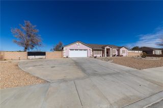 22444 Hurons, Apple Valley, CA 92307