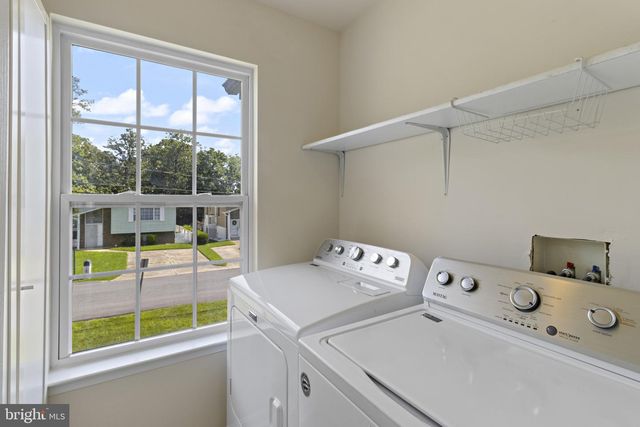 8701 LINDENDALE DR, Laurel, MD 20707