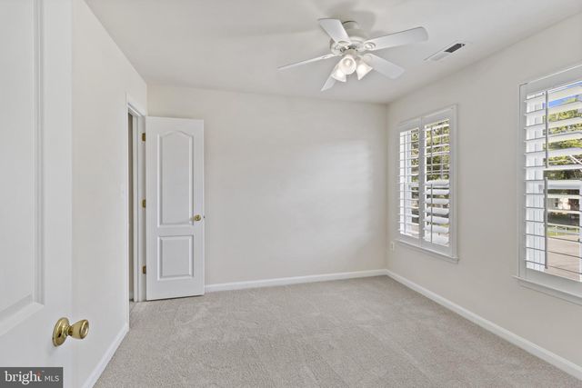 8701 LINDENDALE DR, Laurel, MD 20707