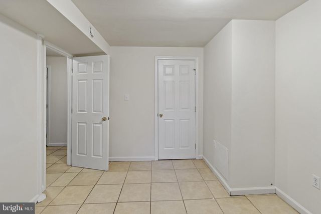 8701 LINDENDALE DR, Laurel, MD 20707