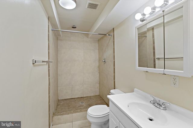 8701 LINDENDALE DR, Laurel, MD 20707