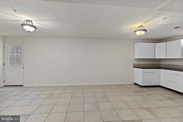 8701 LINDENDALE DR, Laurel, MD 20707