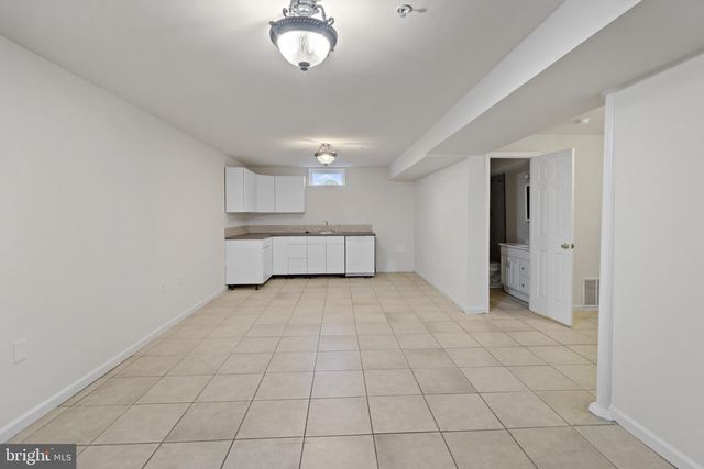 8701 LINDENDALE DR, Laurel, MD 20707
