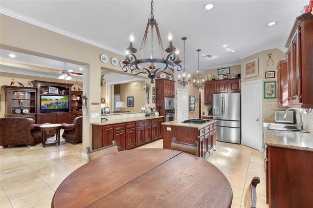 2974 Hargraves Road, Huffman, TX 77336