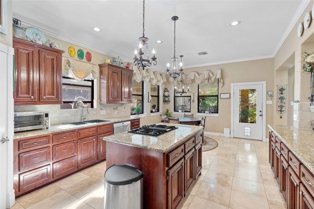 2974 Hargraves Road, Huffman, TX 77336