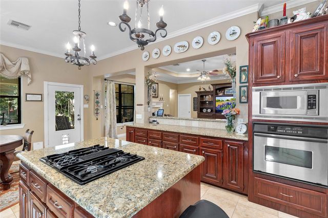 2974 Hargraves Road, Huffman, TX 77336