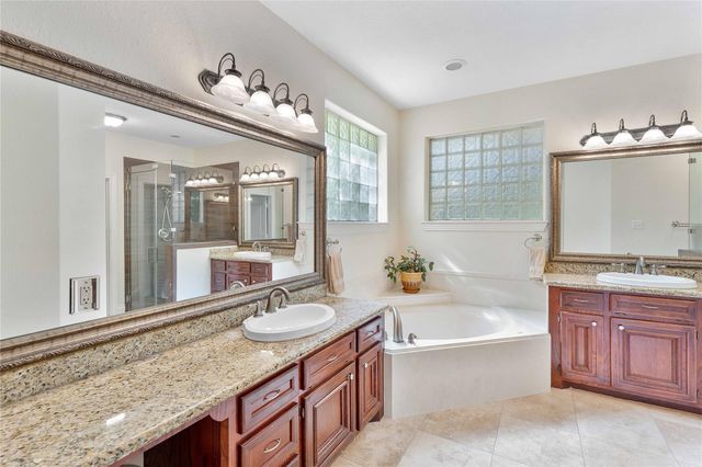 2974 Hargraves Road, Huffman, TX 77336