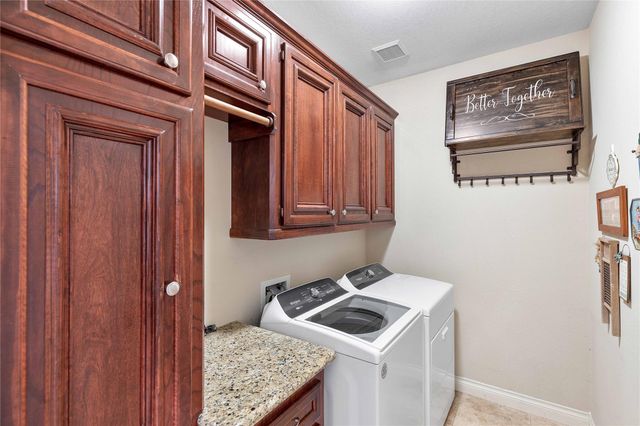 2974 Hargraves Road, Huffman, TX 77336