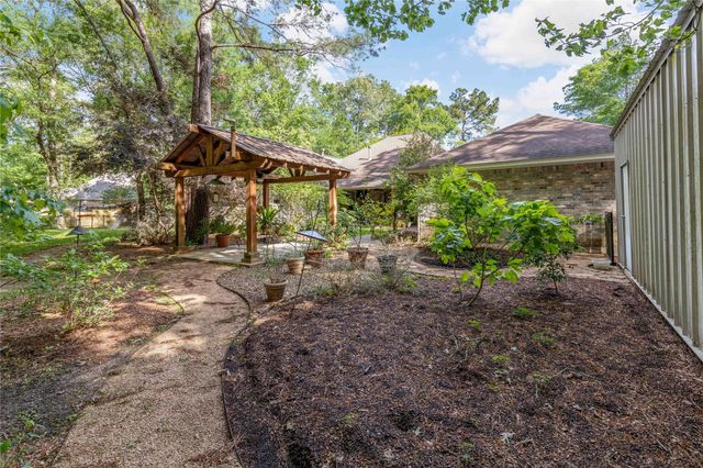 2974 Hargraves Road, Huffman, TX 77336