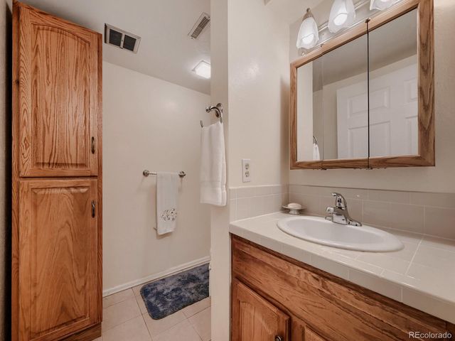 3029 S Norfolk Street, Aurora, CO 80013