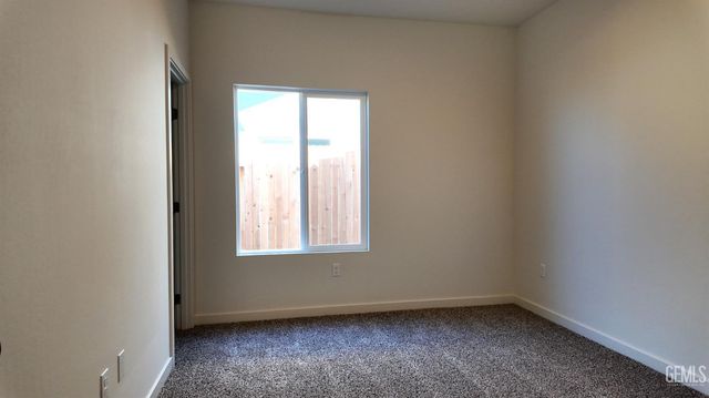 10812 Tatuk Way, Bakersfield, CA 93311