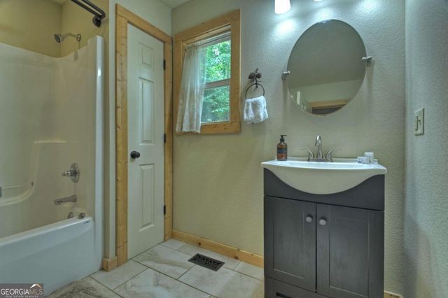 298 Spindrift Court, Ellijay, GA 30540