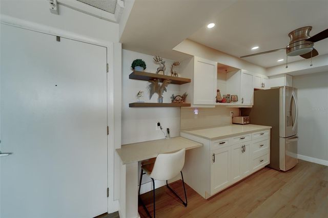 255 DOLPHIN POINT 802, Clearwater Beach, FL 33767