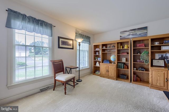 421 RHODA DRIVE, Lancaster, PA 17601