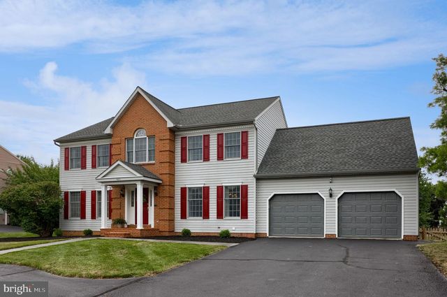 421 RHODA DRIVE, Lancaster, PA 17601