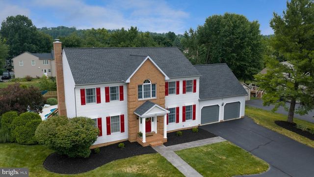 421 RHODA DRIVE, Lancaster, PA 17601