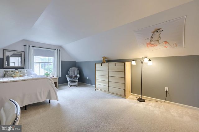 421 RHODA DRIVE, Lancaster, PA 17601