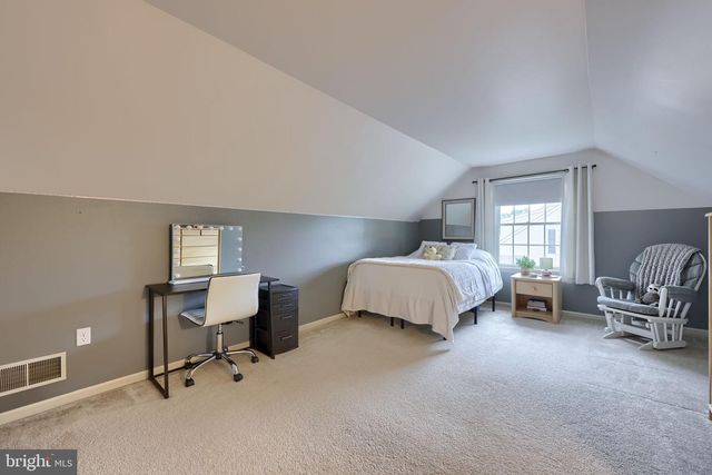 421 RHODA DRIVE, Lancaster, PA 17601