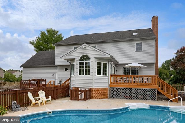 421 RHODA DRIVE, Lancaster, PA 17601