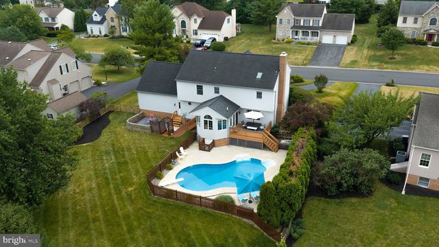 421 RHODA DRIVE, Lancaster, PA 17601