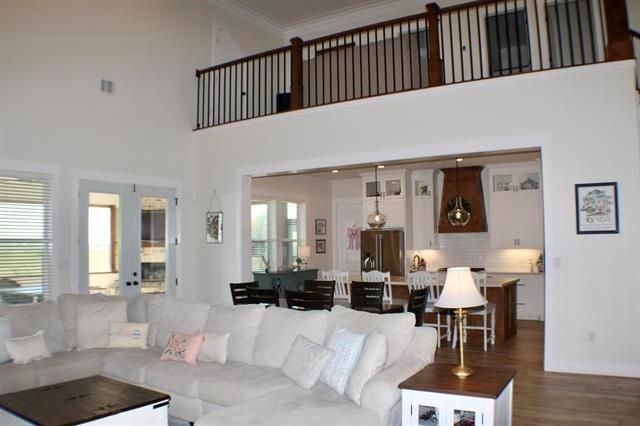 1305 Alice Lane, Beaumont, TX 77705