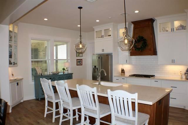 1305 Alice Lane, Beaumont, TX 77705