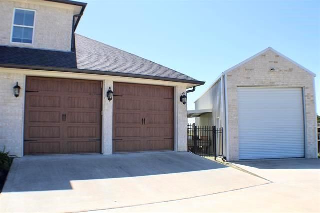 1305 Alice Lane, Beaumont, TX 77705