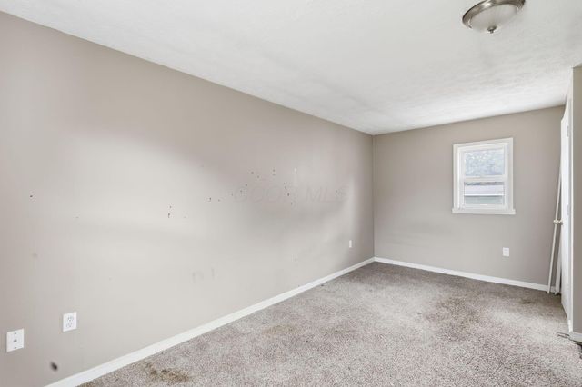 2732 Dibblee Avenue, Columbus, OH 43204