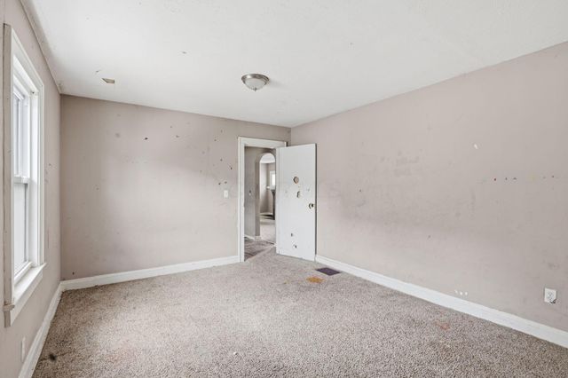2732 Dibblee Avenue, Columbus, OH 43204
