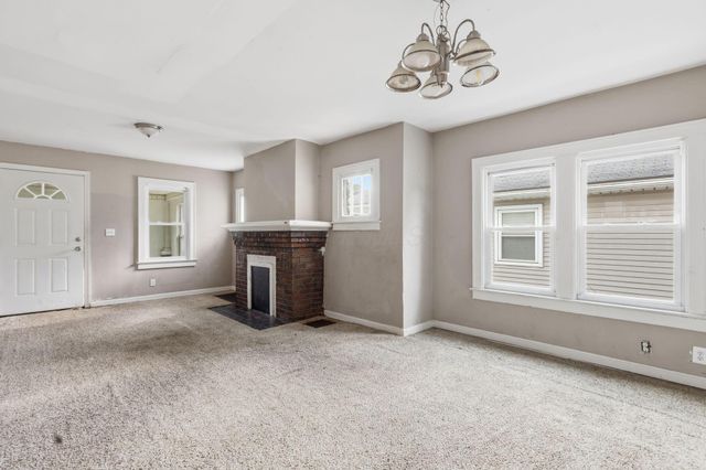 2732 Dibblee Avenue, Columbus, OH 43204