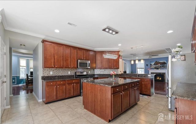 88 Bordentown Crosswicks Road, Chesterfield, NJ 08515