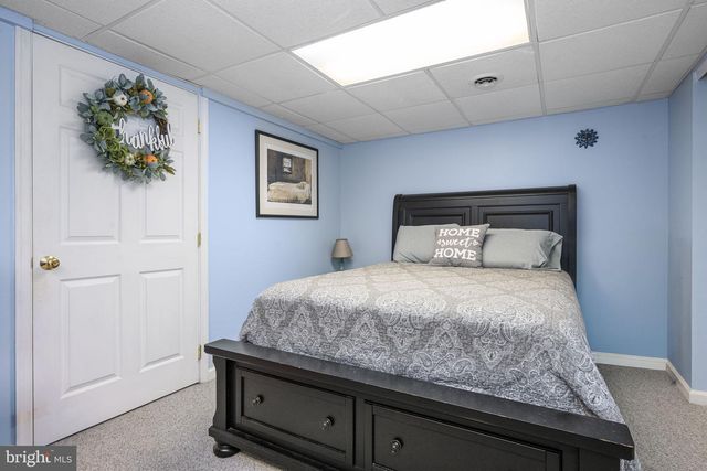 54 WALNUT DR W, Bernville, PA 19506