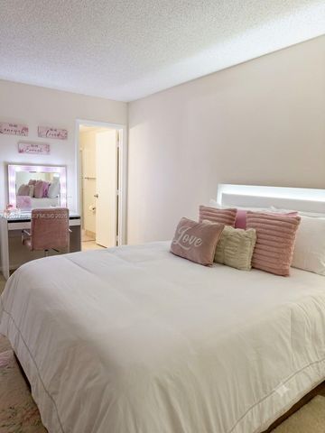 5570 NW 44th Street 308A, Lauderhill, FL 33319