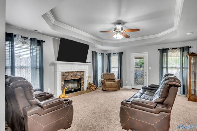 218 Harbor Glen Drive, Madison, AL 35756