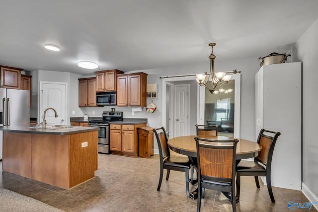 218 Harbor Glen Drive, Madison, AL 35756