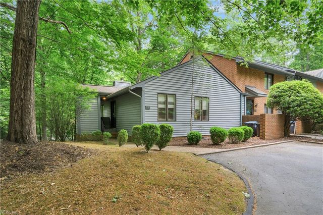 2133 S Henry St Unit 9, Williamsburg, VA 23185