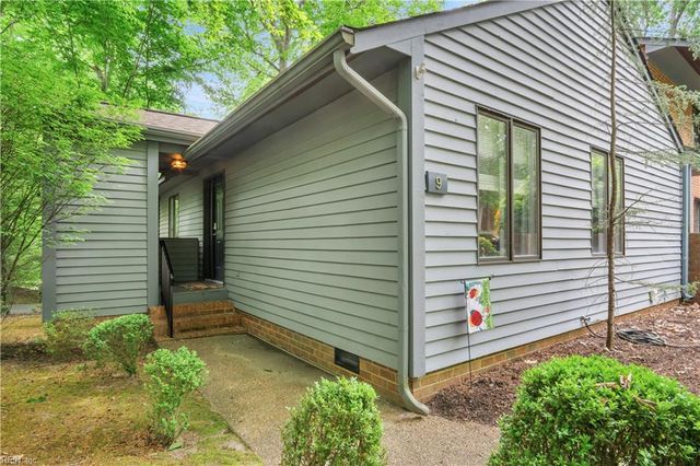2133 S Henry St Unit 9, Williamsburg, VA 23185