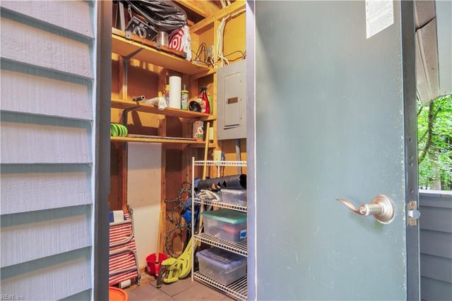 2133 S Henry St Unit 9, Williamsburg, VA 23185