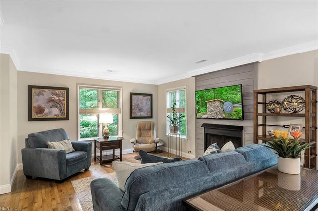 2133 S Henry St Unit 9, Williamsburg, VA 23185