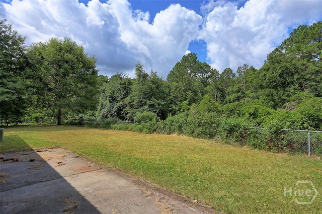 1466 Paul Caswell Boulevard, Hinesville, GA 31313
