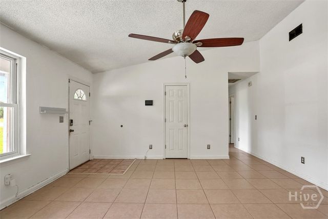 1466 Paul Caswell Boulevard, Hinesville, GA 31313